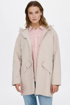 3/4 parka with hood