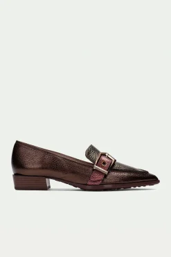 Bailarina TURIN com bico fino e fivela maxi