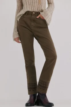Basel. Calça jeans bootcut