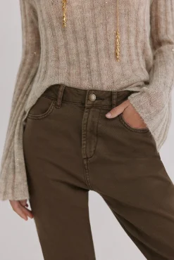 Basel. Calça jeans bootcut