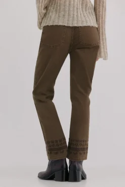 Basel. Calça jeans bootcut