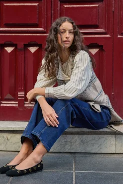 Benedetta. Calça jeans reta
