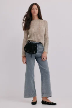 Berta. Calça jeans de perna larga