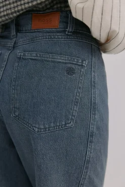 Bibiana. Calça jeans trespassada
