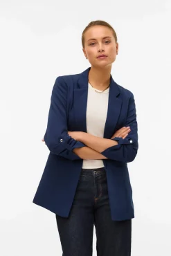Blazer aberto com manga arregaçadas