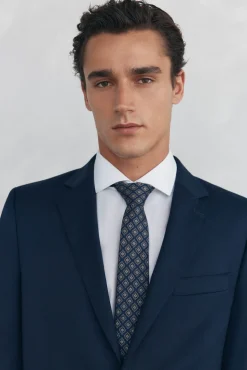 Blazer bi-elástico liso e sob medida