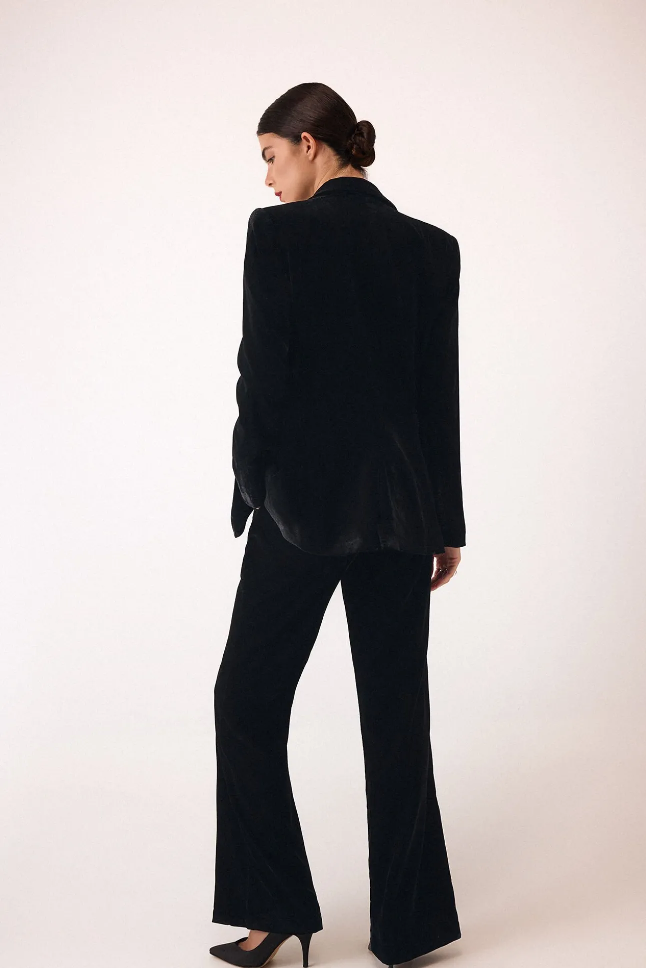 Blazer de veludo e cetim