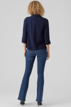 Blazer feminino aberto com lapela