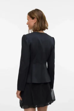 Blazer feminino de cetim com mangas bufantes