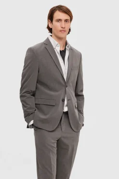 Blazer slim fit com bolsos.