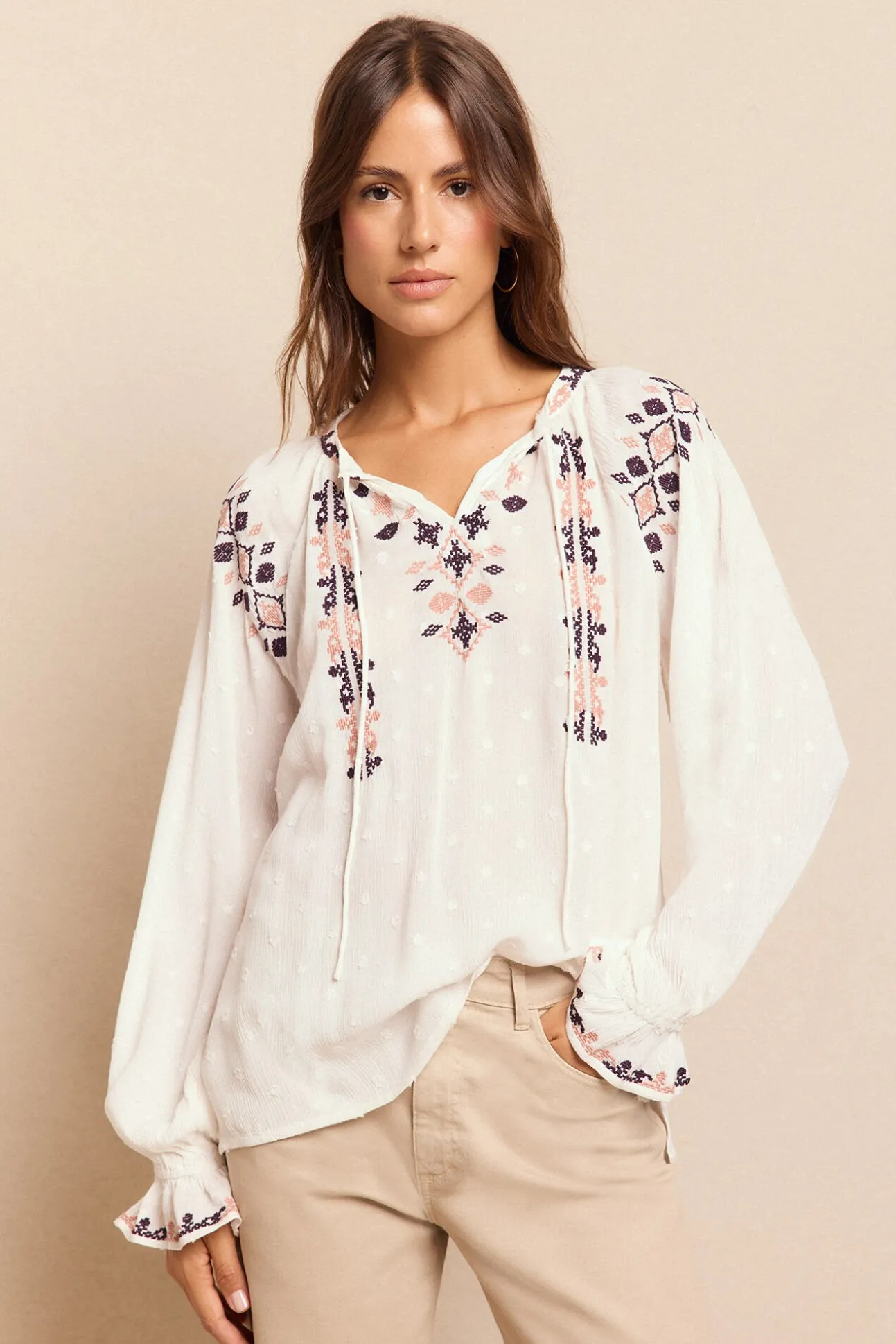Blusa bordada
