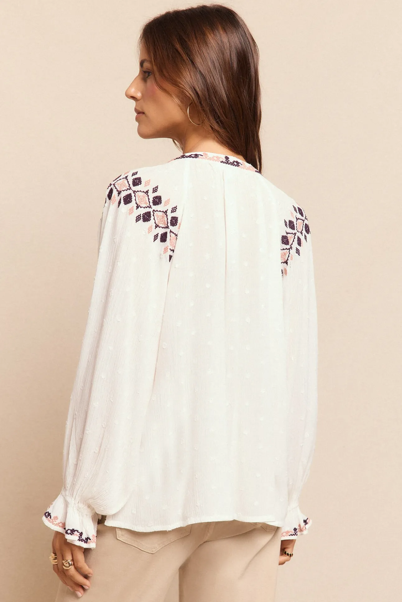 Blusa bordada