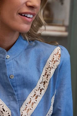 Blusa bordada