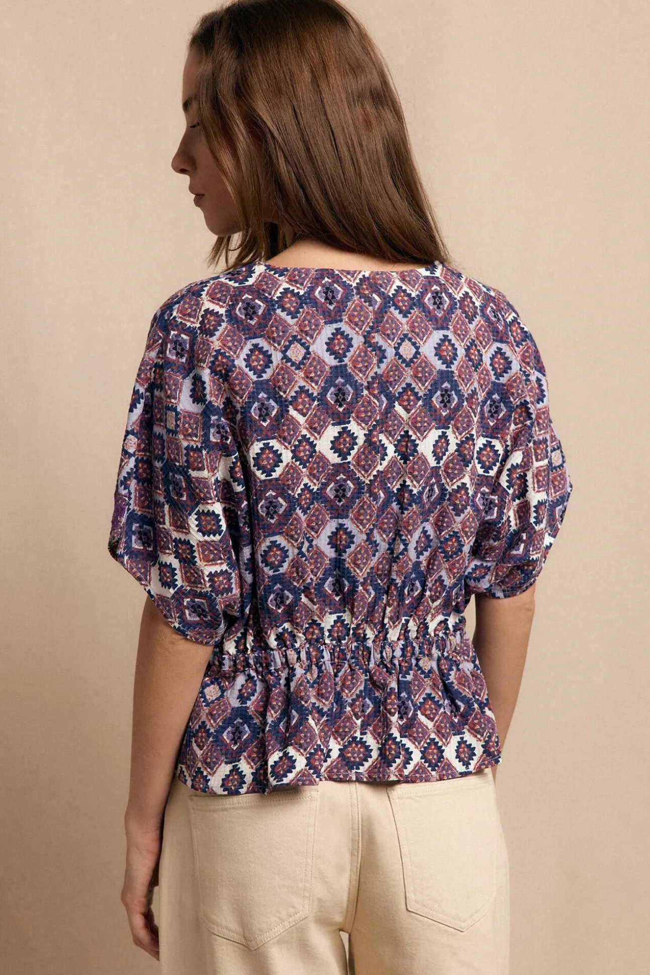 Blusa bordado estampada