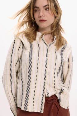 Blusa com bordado de algodão