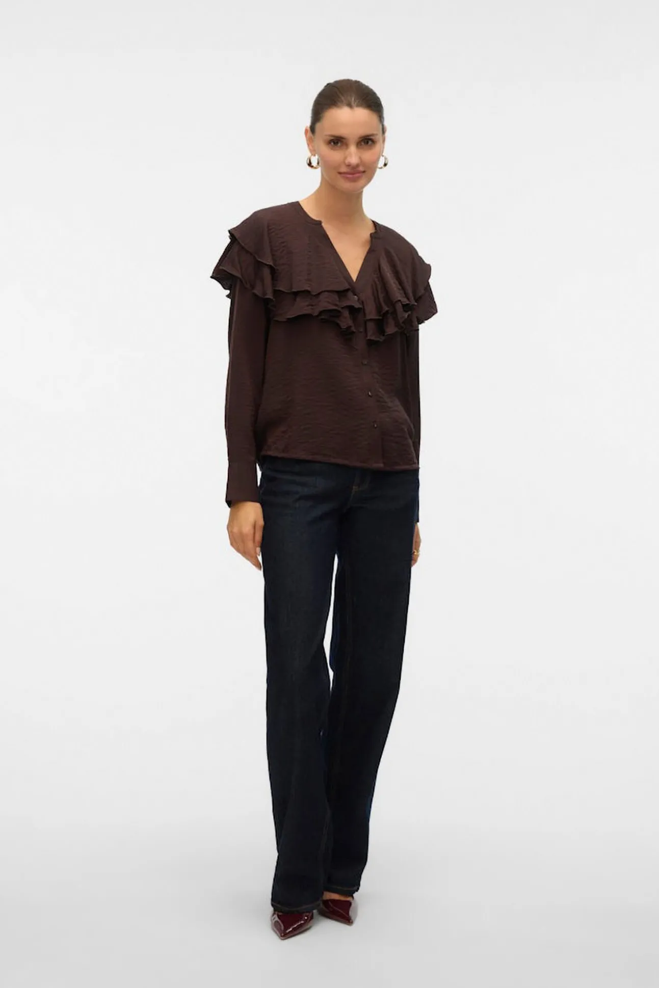 Blusa com gola franzida