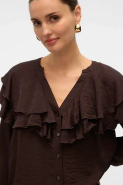 Blusa com gola franzida