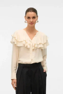 Blusa com gola franzida