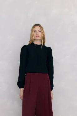 Blusa de chiffon com babados