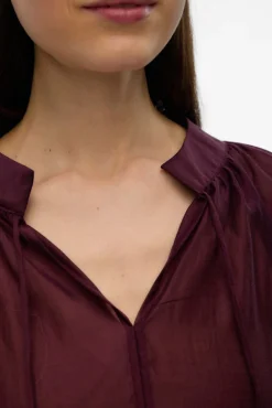 Blusa de manga com babados