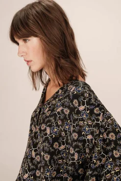 Blusa de manga comprida com estampa floral
