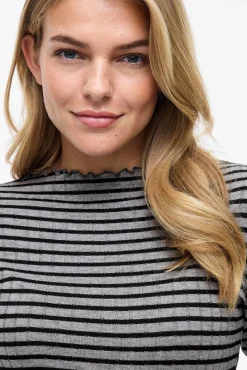 Blusa de manga comprida com vivo