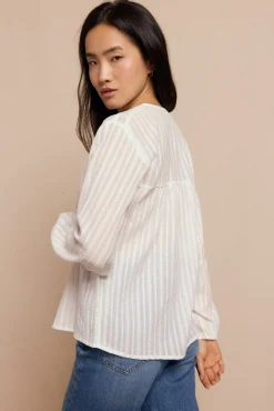 Blusa de renda