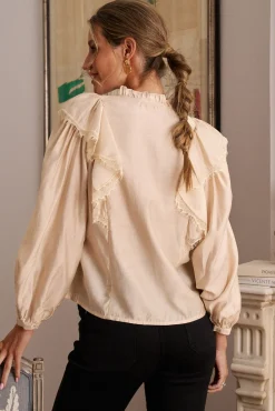 Blusa de renda Anne