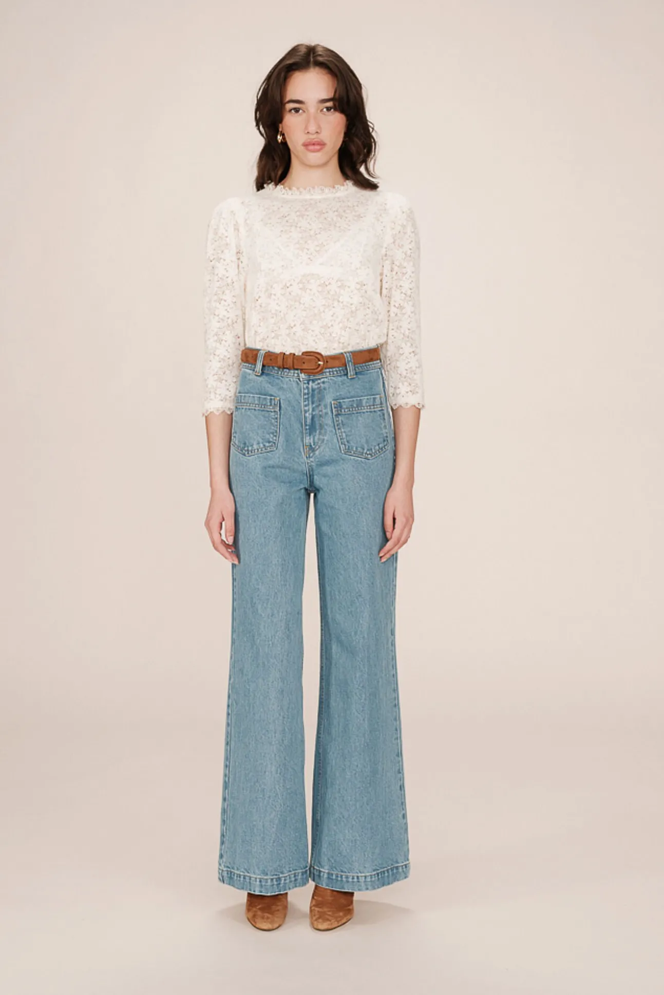 Blusa de renda com manga 3/4