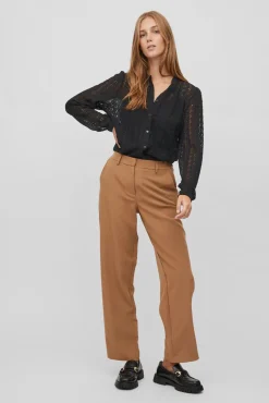 Blusa de renda com manga comprida