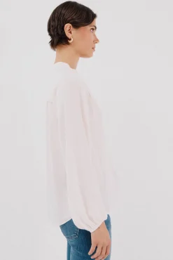 Blusa de satin fluido