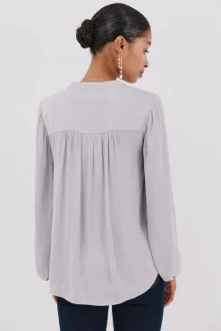 Blusa de satin fluido