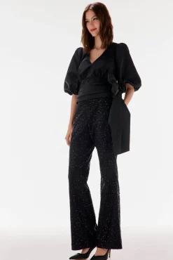 Blusa de tafetá com laço
