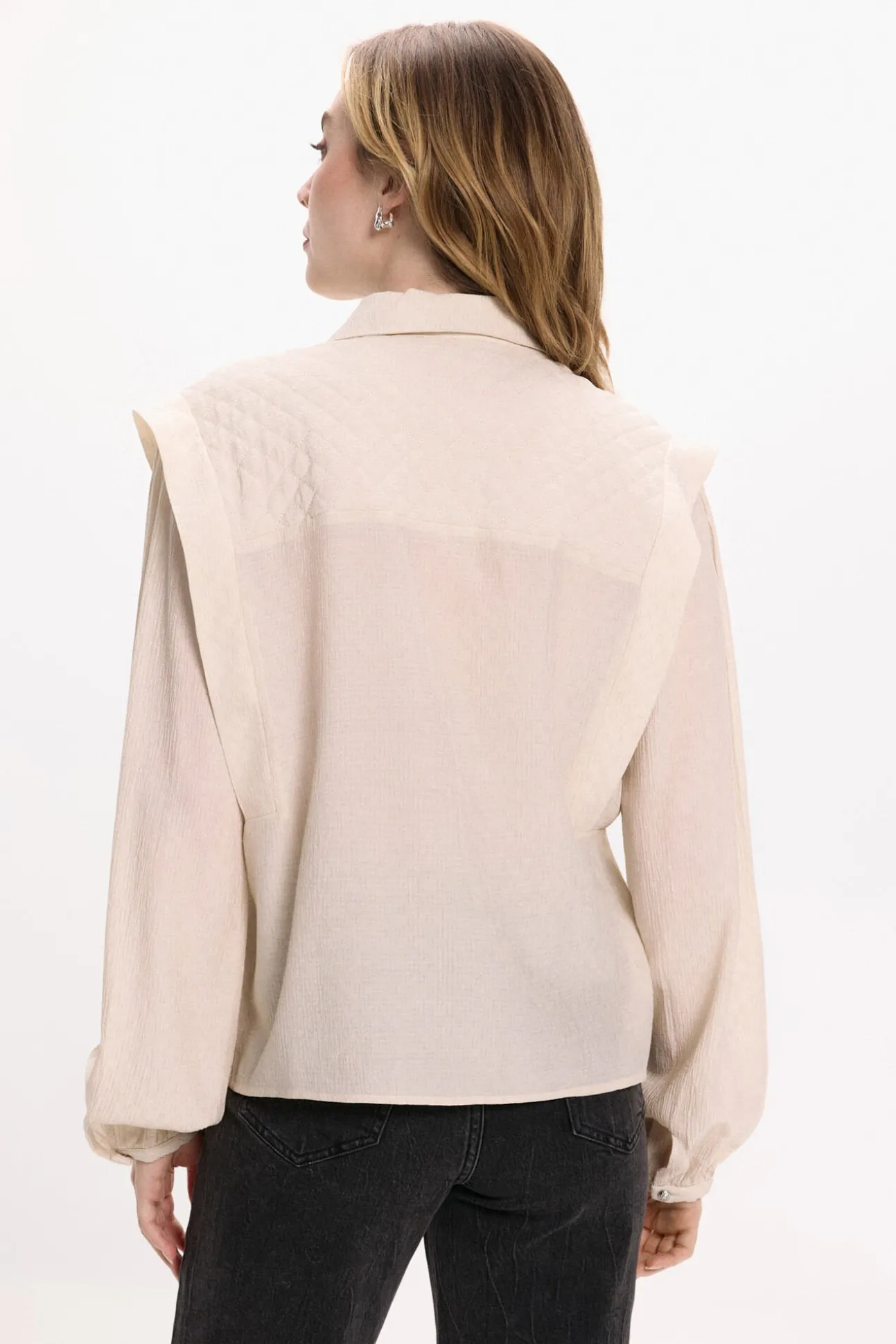 Blusa de viscose com detalhes em lurex