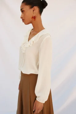 Blusa folhos