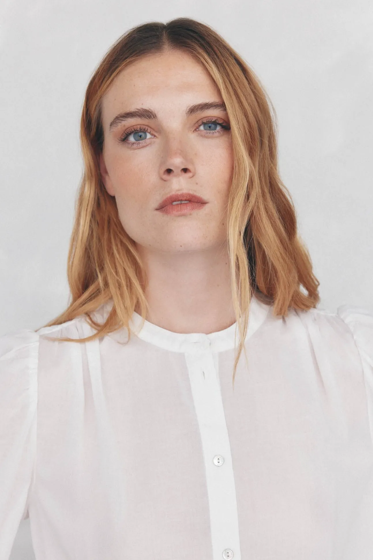 Blusa lisa e solta
