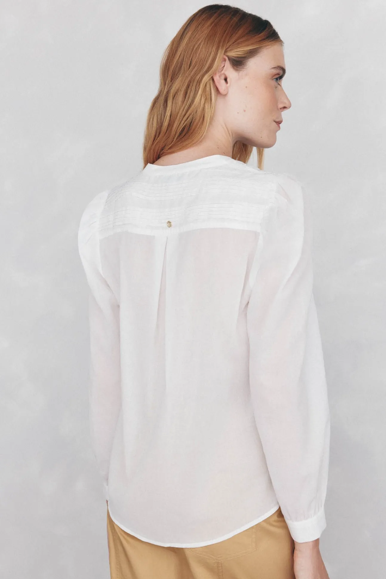 Blusa lisa e solta