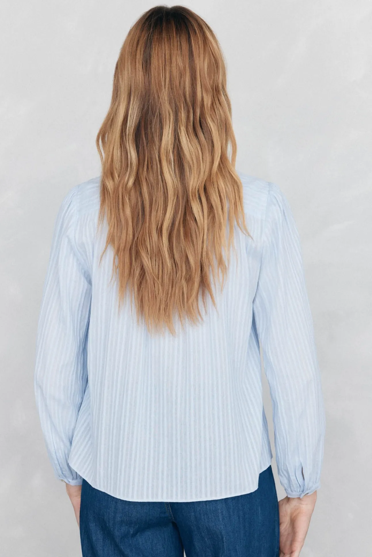 Blusa lisa e solta