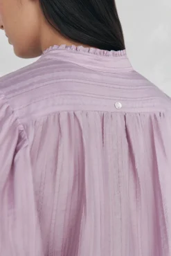 Blusa lisa e solta