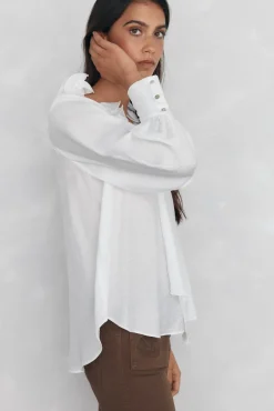 Blusa lisa e solta