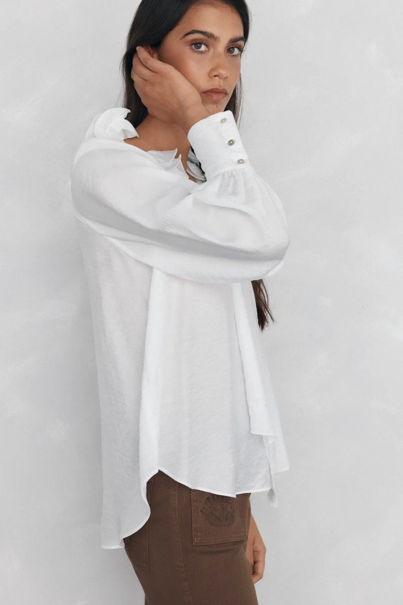 Blusa lisa e solta