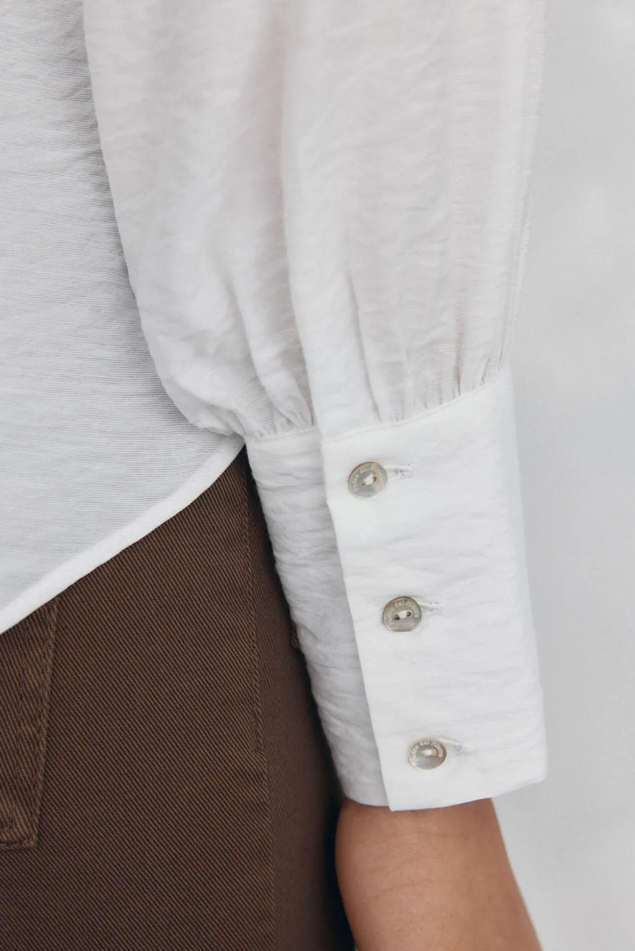 Blusa lisa e solta