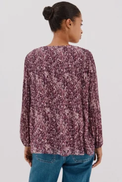 Blusa plissada contrastante