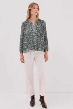 Blusa plissada contrastante