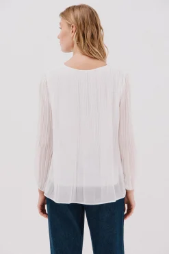 Blusa plissada contrastante
