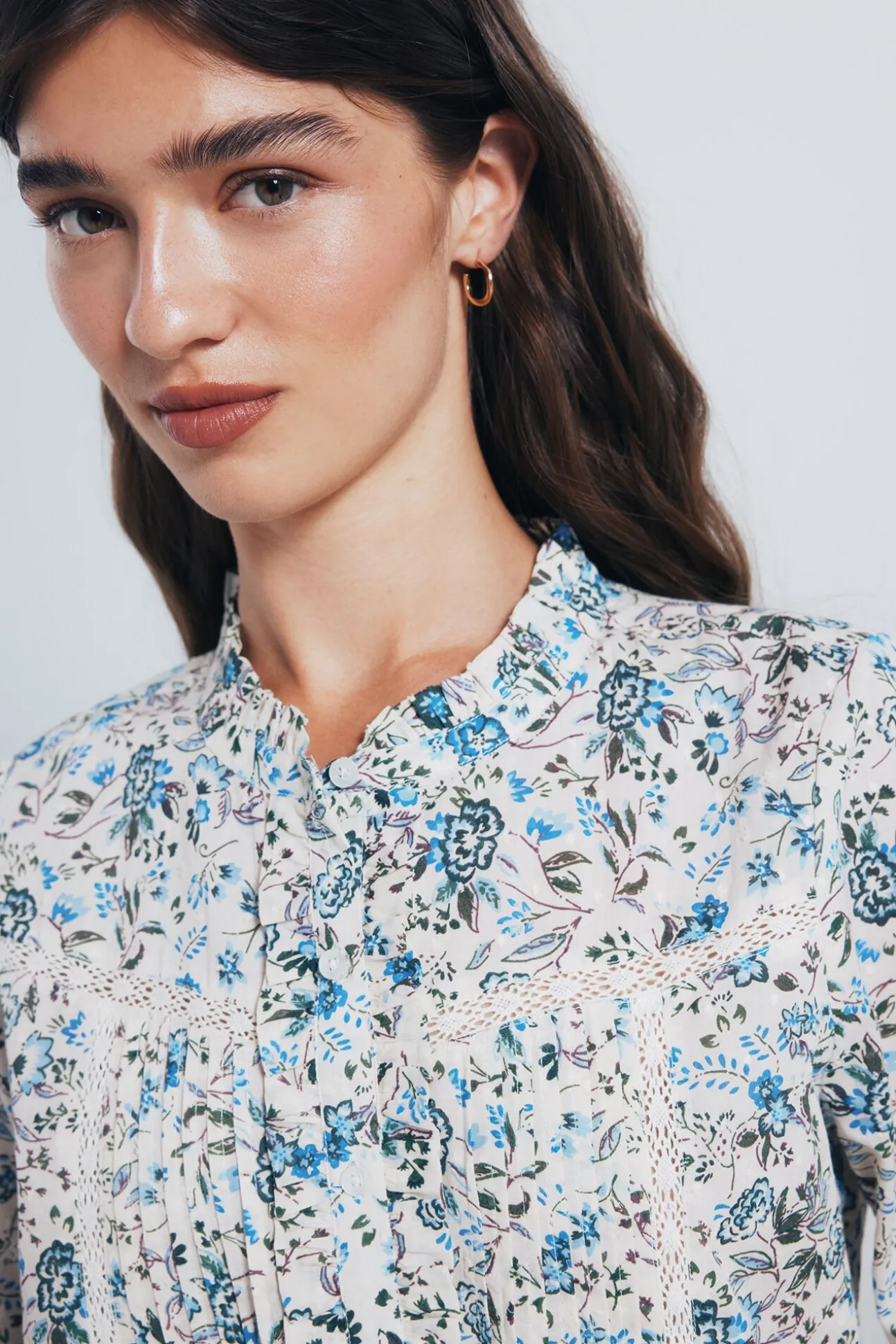 Blusa plumetti laço