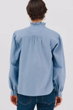 Blusa riscas com gola franzida