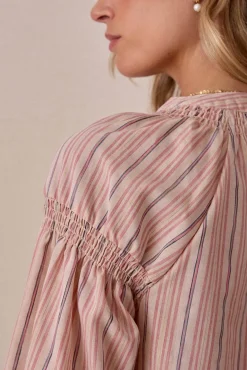 Blusa riscas de lurex
