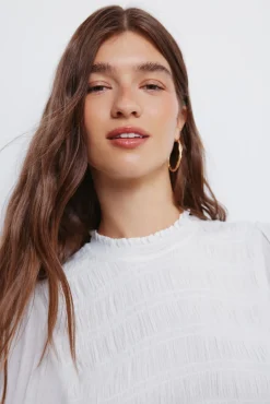 Blusa romântica com elástico