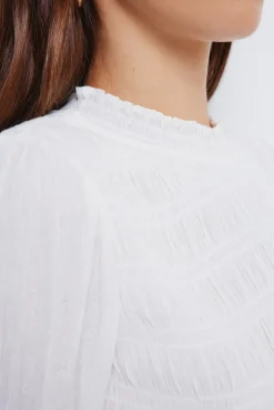 Blusa romântica com elástico